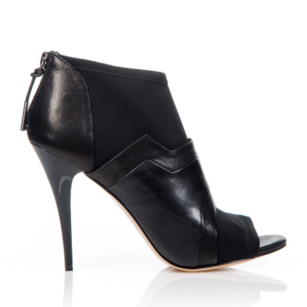 6 | Ankle boots L.A.M.B. Nak Shoes