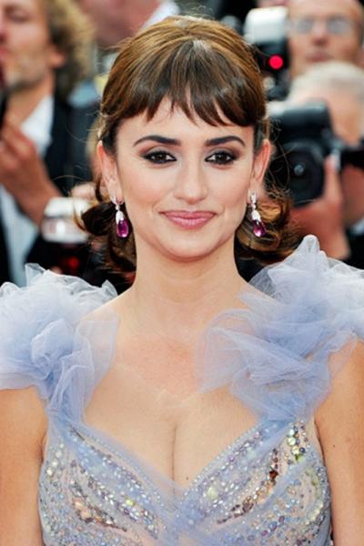 17 | 50-of-the-most-incredible-hair-and-makeup-looks-on-the-cannes-red-carpet-ever-1759167-1462457697.600x0c
