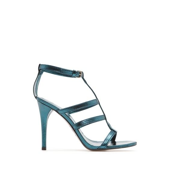 15 | Nine West €99