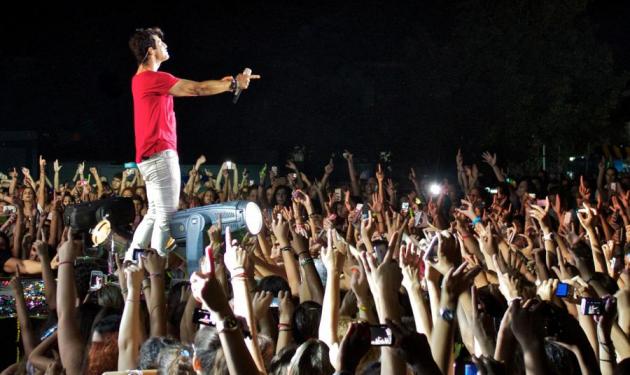Σάκης Ρουβάς: Ολοκλήρωσε τις συναυλίες του με μία μοναδική βραδιά στην Κύπρο!