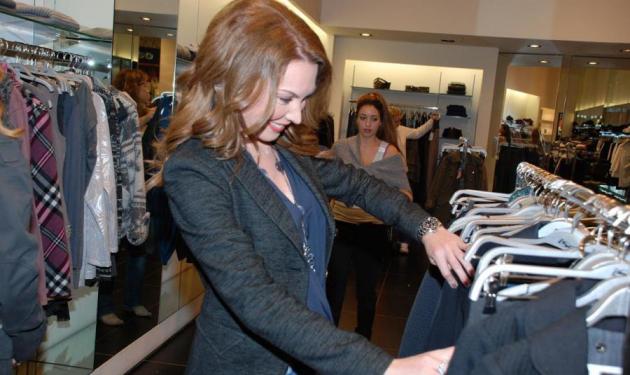 Η Τατιάνα στο shopping event του TLIFE στα Iso!