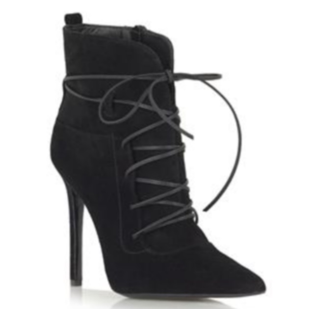 6 | Ankle boots Tsakiris Mallas