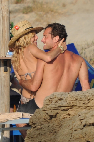 10 | Jude Law και Sienna Miller