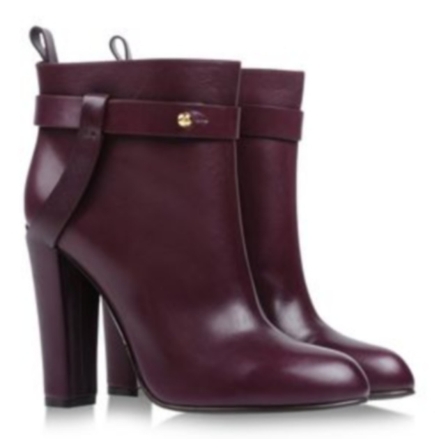 3 | Ankle boots Sergio Rossi