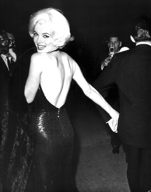 1 | Η Marilyn Monroe στα Golden Globes το 1952