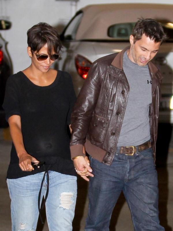 5 | Halle Berry - Olivier Martinez