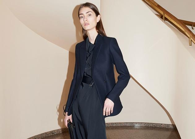 Η Victoria Beckham παρουσίασε τη Resort Collection για το 2018. Και ναι, αξίζει να τη δεις!