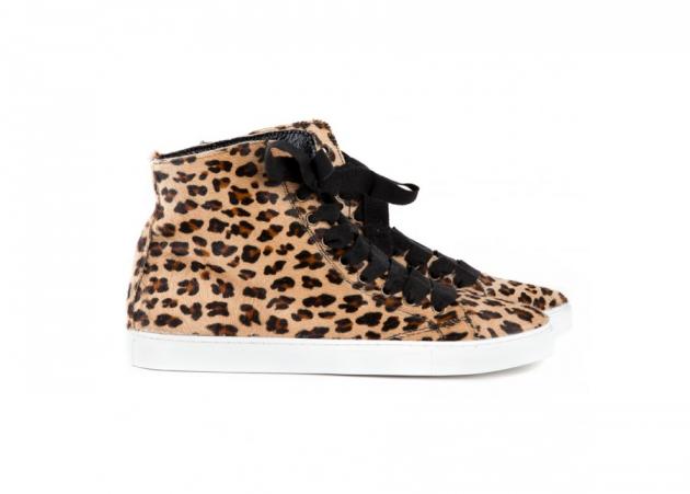 Leopard sneakers: Δώσε χαρακτήρα στο look σου!