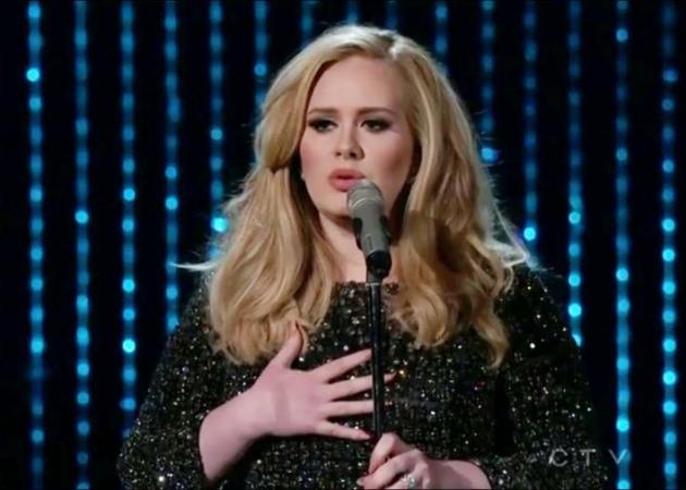 “Χρυσάφι” στα πόδια της Adele! Υπέγραψε συμβόλαιο 116 εκατομμυρίων ευρώ