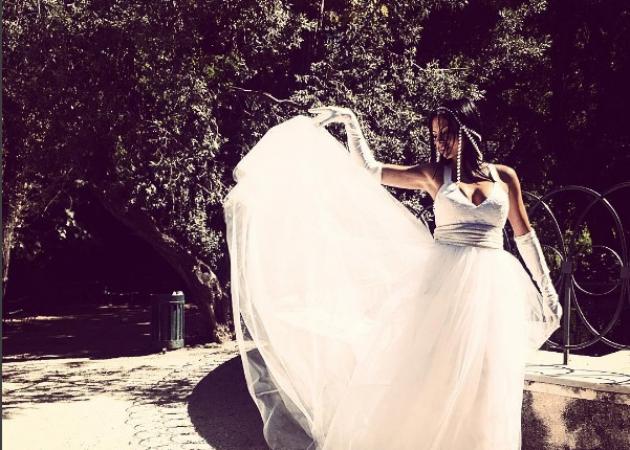 Ντύθηκε νύφη η Δήμητρα Αλεξανδράκη! Φωτογραφίες
