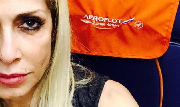 Άννα Βίσση: Selfie με backround το… Νίκο Καρβέλα!