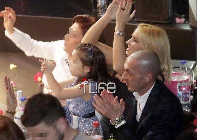 Έλενα Ασημακοπούλου: Με τον Τσιρίλο και την κόρη τους στα μπουζούκια! Φωτογραφίες