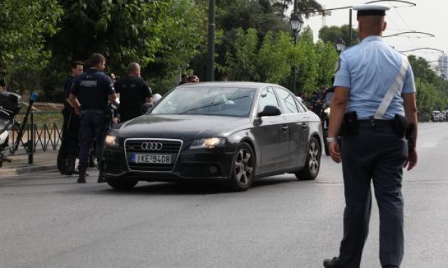 Και όμως δεν αρνήθηκαν όλοι το βουλευτικό αυτοκίνητο – Ποιοι κράτησαν το προνόμιο!