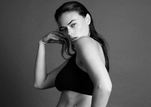 Είναι το μοντέλο Myla Dalbesio plus-size; ‘Οχι σύμφωνα με τον Calvin Klein…