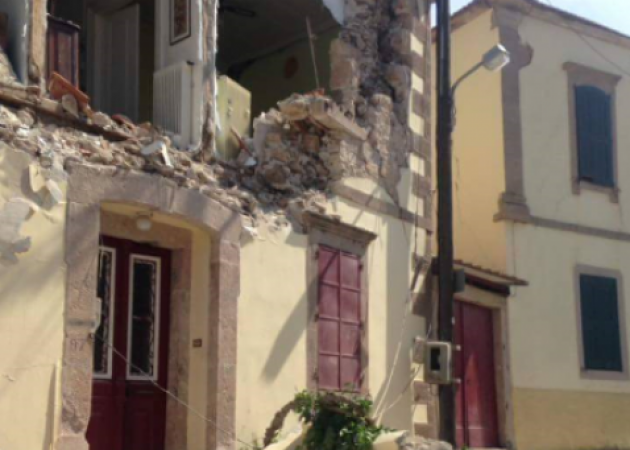 Σεισμός: Ίση με δυο πυρηνικές βόμβες η δύναμη της ενέργειας στη Λέσβο – Ισοπεδώθηκε η Βρίσα [pics]