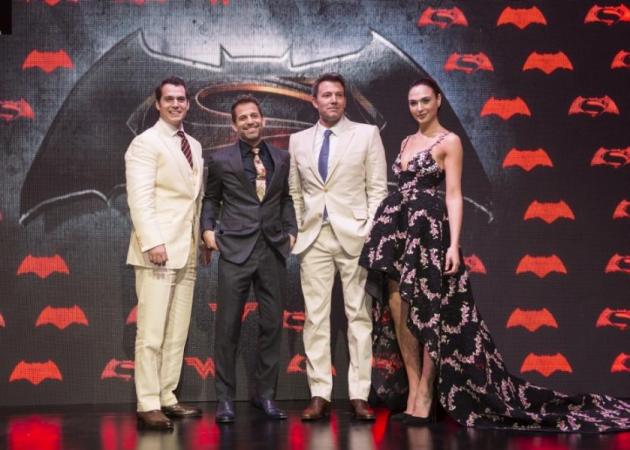 Πρεμιέρα σε Λονδίνο και Αθήνα για την ταινία “Batman v Superman: Η Αυγή της Δικαιοσύνης”