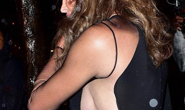 Caitlyn Jenner: Το φόρεμα που αποκάλυψε την αυξητική στήθους! Φωτογραφίες