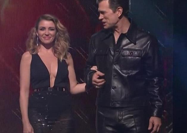 H Dannii Minogue επιλέγει Celia Kritharioti Haute Couture!