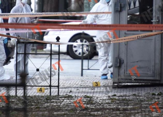 Τρομοκρατική επίθεση με χειροβομβίδα στη Γαλλική πρεσβεία – Τραυματίας αστυνομικός