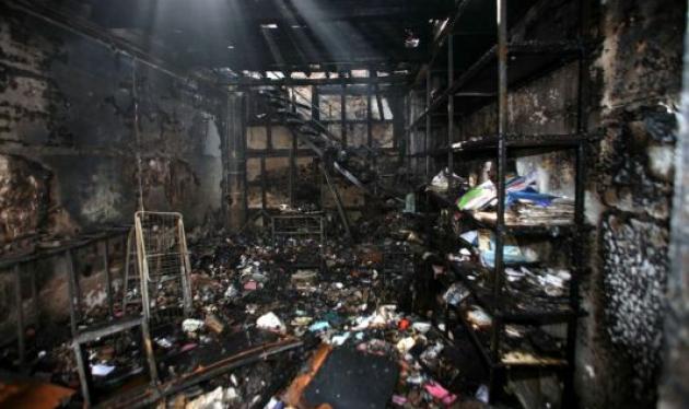 6 νεκροί από πυρκαγιά τη νύχτα σε κατάστημα στο Αιγάλεω