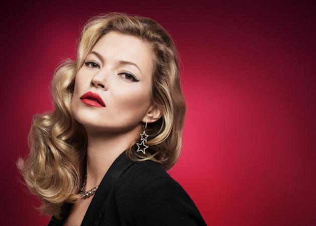 Η Kate Moss βγάζει συλλεκτικά κραγιόν για τη Rimmel!