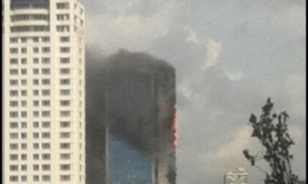 Kωνσταντινούπολη: Μεγάλη πυρκαγιά σε ουρανοξύστη 42 ορόφων!