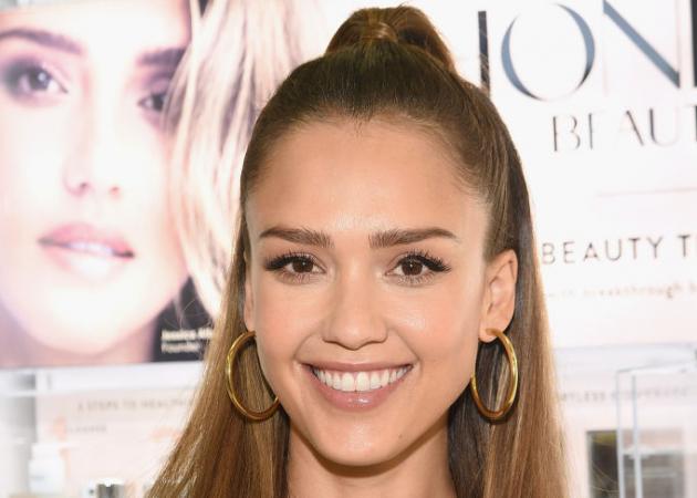 Η Jessica Alba με το κούρεμα που όλες θέλουμε για καλοκαίρι!