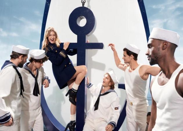 H Gigi Hadid μας δίνει sneak peaks από τη συλλογή της για τον Tommy Hilfiger