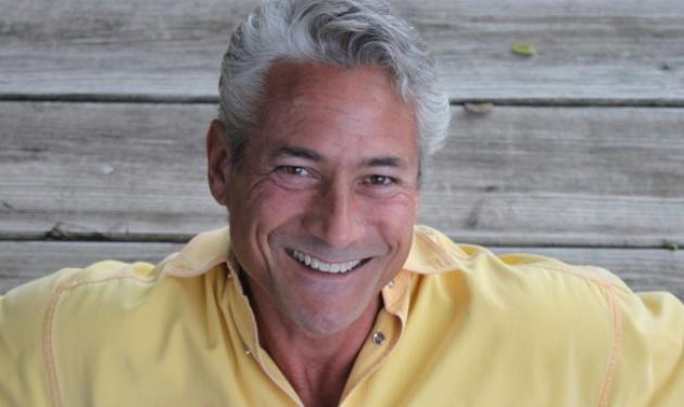 Greg Louganis: Η ζωή με τον ιό του HIV, o άντρας της ζωής του και το ενδεχόμενο να γίνει πατέρας