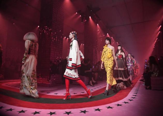 Μια γεύση από το ονειρικό Gucci show για τη σεζόν Άνοιξη/Καλοκαίρι 2017!