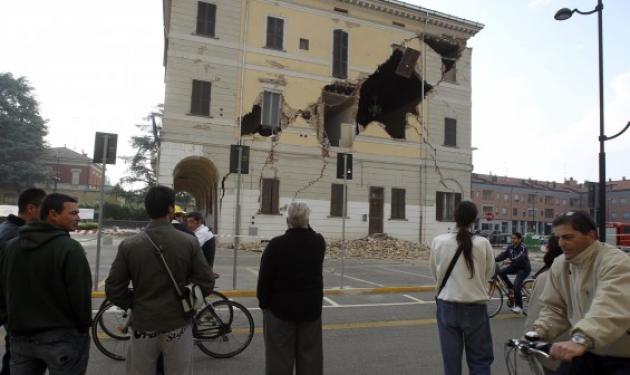 Τρέμει όλη η Ιταλία – Νέος σεισμός 5,1 Ριχτερ στις 16:18 μετά τα φονικά 6 Ρίχτερ