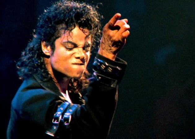 Αποκαλύψεις για τον Michael Jackson: “Ήταν ερωτικό ηφαίστειο – Δεν μπορούσε να κρατηθεί μακριά από παιδιά”