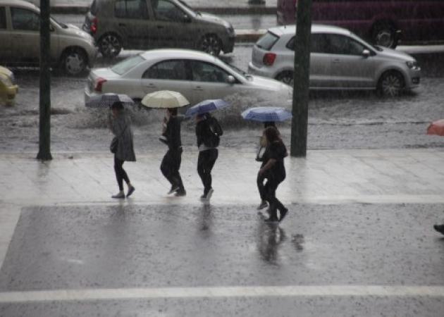 Ραγδαία επιδείνωση του καιρού τις επόμενες ημέρες – Ποιες περιοχές θα χτυπήσει η κακοκαιρία