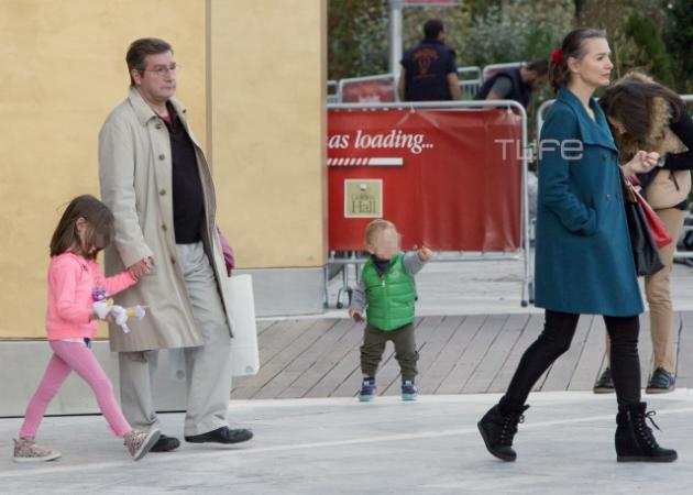 Γιώργος Καμίνης: Για ψώνια με τις γυναίκες της ζωής του!