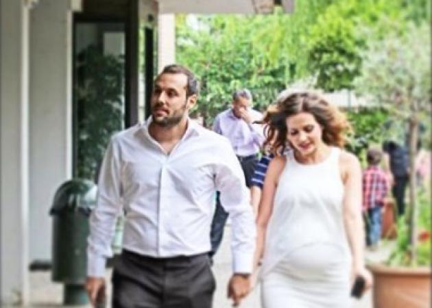 Ελένη Καρποντίνη – Βασίλης Λιάτσος: Παντρεύτηκαν στο δημαρχείο, λίγο πριν γίνουν γονείς!