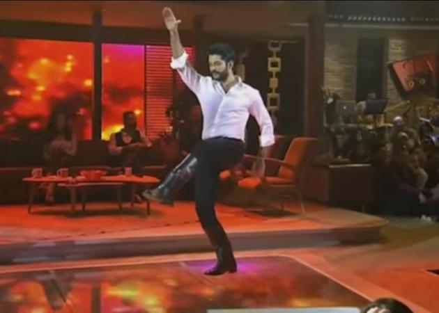 Kara Sevda: Χαμός με το χορό του Κεμάλ που έγινε viral! [vids]