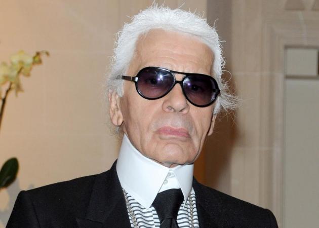 Ένας νέος κόσμος στα πόδια του Karl Lagerfeld