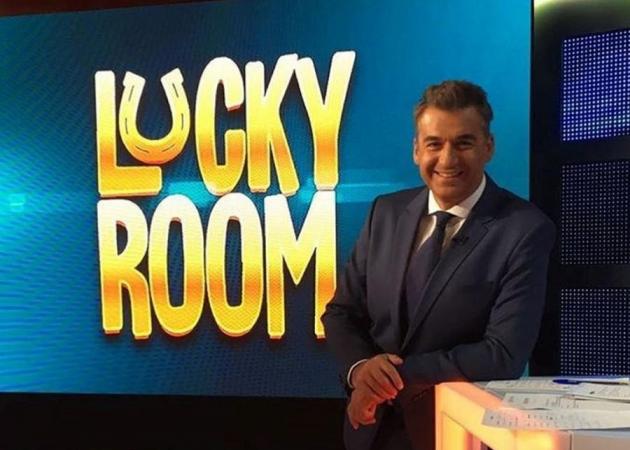 Κόβεται το “Lucky Room”; Τι πραγματικά συμβαίνει με τον Γιώργο Λιάγκα και τον ΑΝΤ1;