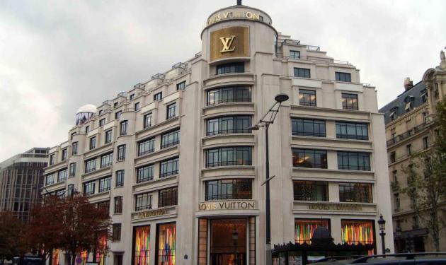 Στην κορυφή οι τσάντες Lοuis Vuitton παρά την κρίση!