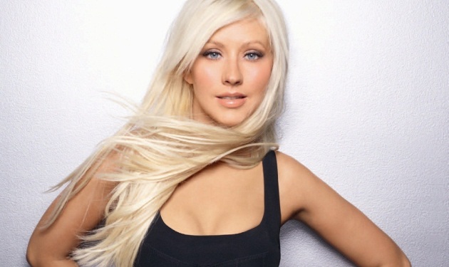 Christina Aguilera: Έγκυος στο δεύτερο μωρό της, λίγο μετά τον αρραβώνα της!