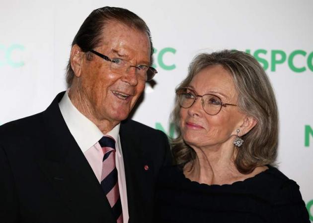 Roger Moore: Όσα είχε αποκαλύψει για τον έρωτα της ζωής του και την τελευταία του σύζυγο!