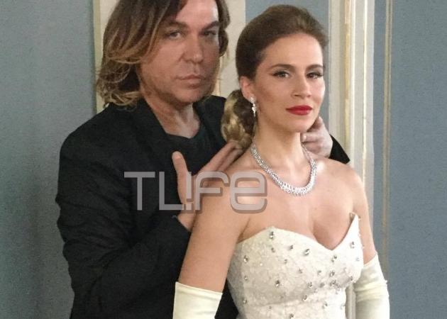 Nάντια Μπουλέ: Ο Τρύφωνας Σαμαράς την μεταμόρφωσε σε Εβίτα Περόν! Αποκλειστικές φωτογραφίες