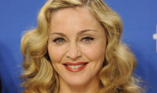 H Madonna τραγουδά για την ταινία της στο φεστιβάλ κινηματογράφου στο Τορόντο!