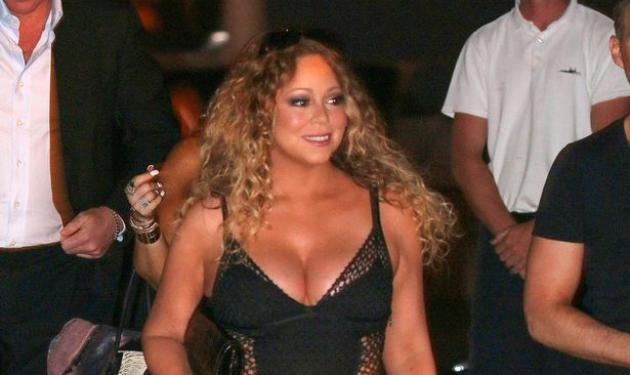 Mariah Carey: Κόντεψε να… “σκάσει” μέσα στο στενό φόρεμά της!