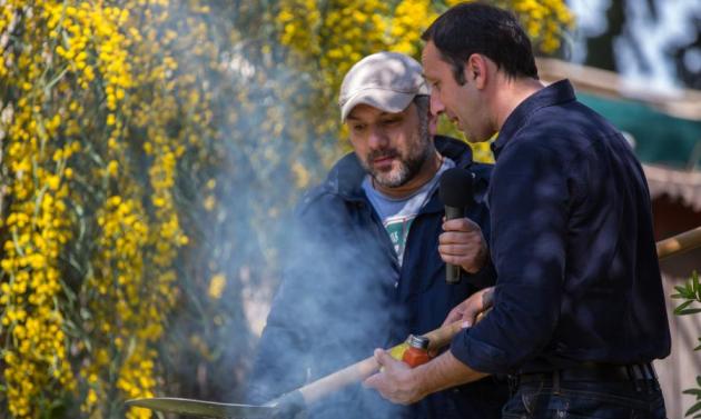 Ο “Ομορφος κόσμος” συνεχίζει το ταξίδι του και συναντά τον Ρ. Χαραλαμπίδη και τον Π. Δαδακαρίδη!