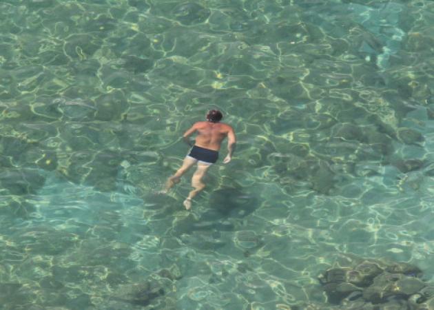 Απίστευτο ποσοστό! Πόσο κατάλληλες είναι οι ελληνικές παραλίες για κολύμβση;