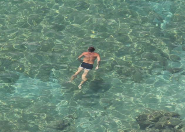 Απίστευτο ποσοστό! Πόσο κατάλληλες είναι οι ελληνικές παραλίες για κολύμβση;