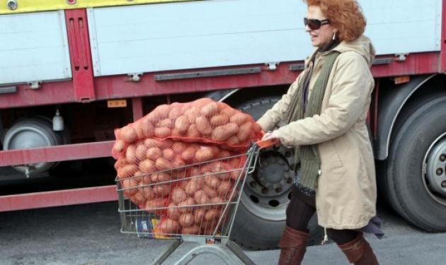 Πέντε δήμοι της Αττικής θα μοιράσουν σήμερα πατάτες!