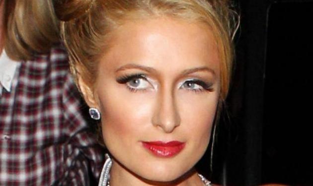 Paris Hilton: Έκανε σχέση με 18χρονο Αυστραλό;