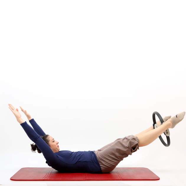 1 | Άσκηση για όλο το σώμα (Pilates Ring)